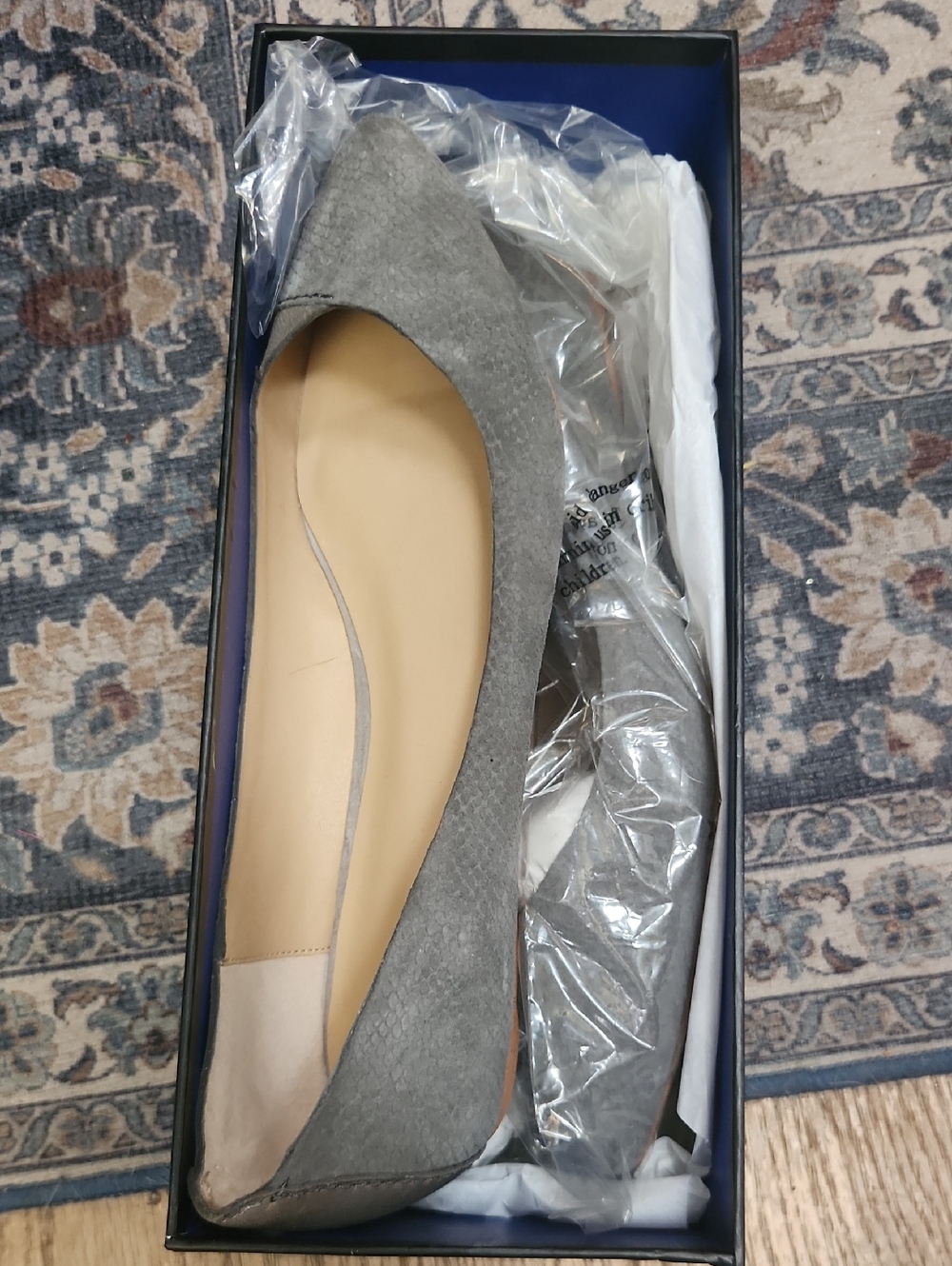 Joe's Jeans Gray Pointed-Toe Ballet Flats